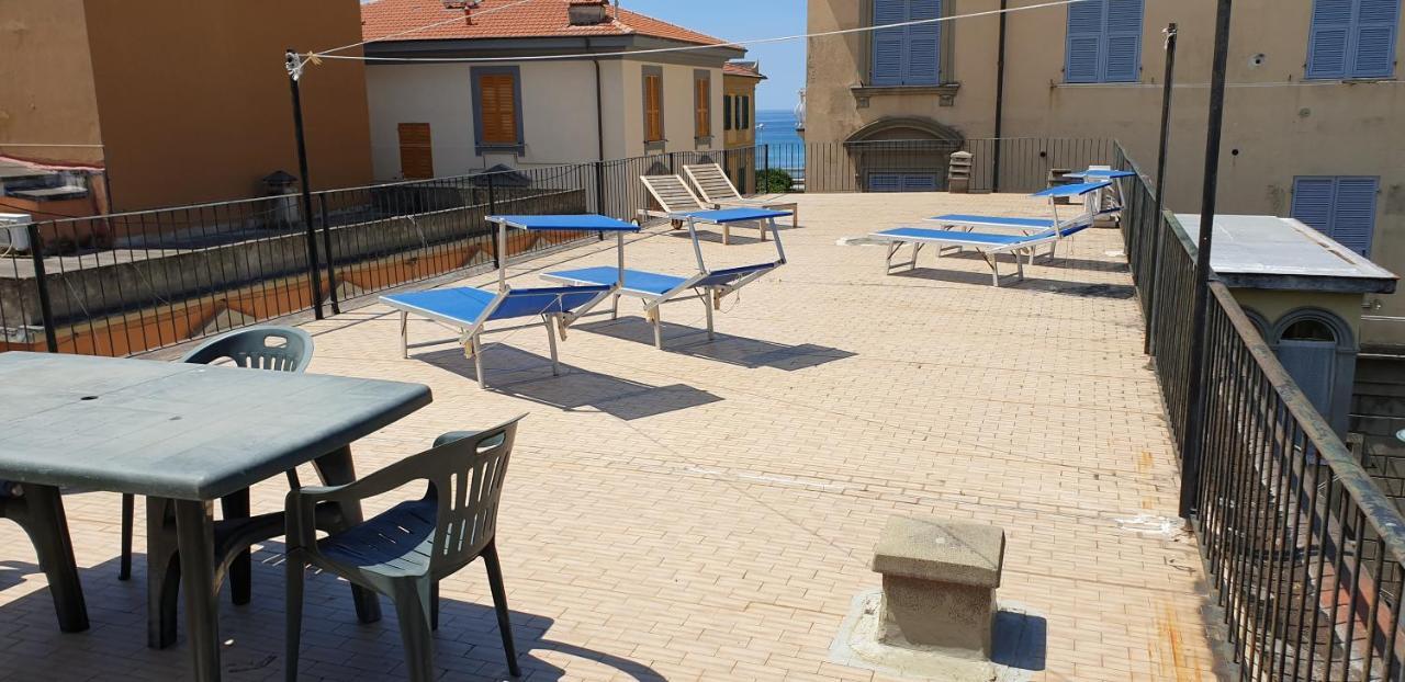 Beach Paradise Apartment Levanto Exterior photo